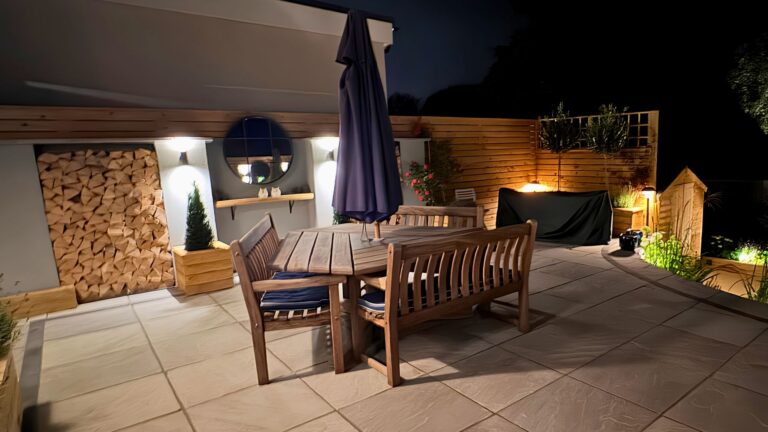 Hitchin contemporary multi-level garden, Hertfordshire — the completed garden