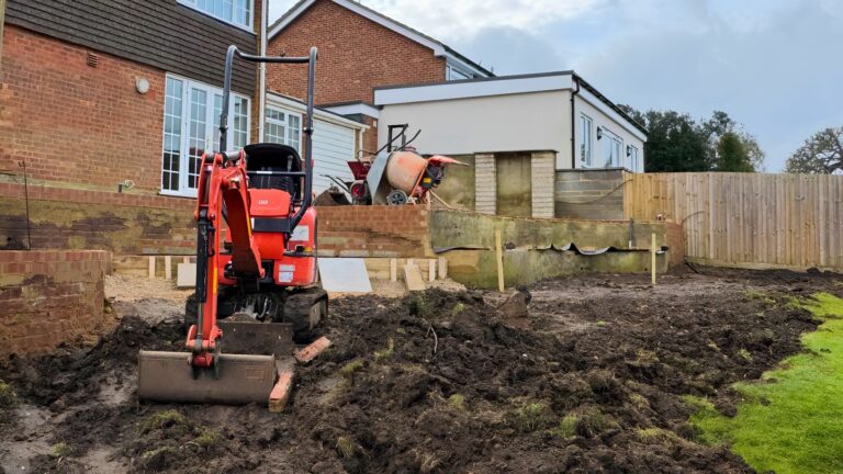 Hitchin contemporary multi-level garden, Hertfordshire — construction in progress
