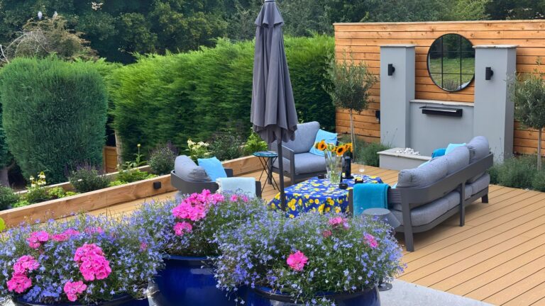 Hitchin contemporary multi-level garden, Hertfordshire — the completed garden